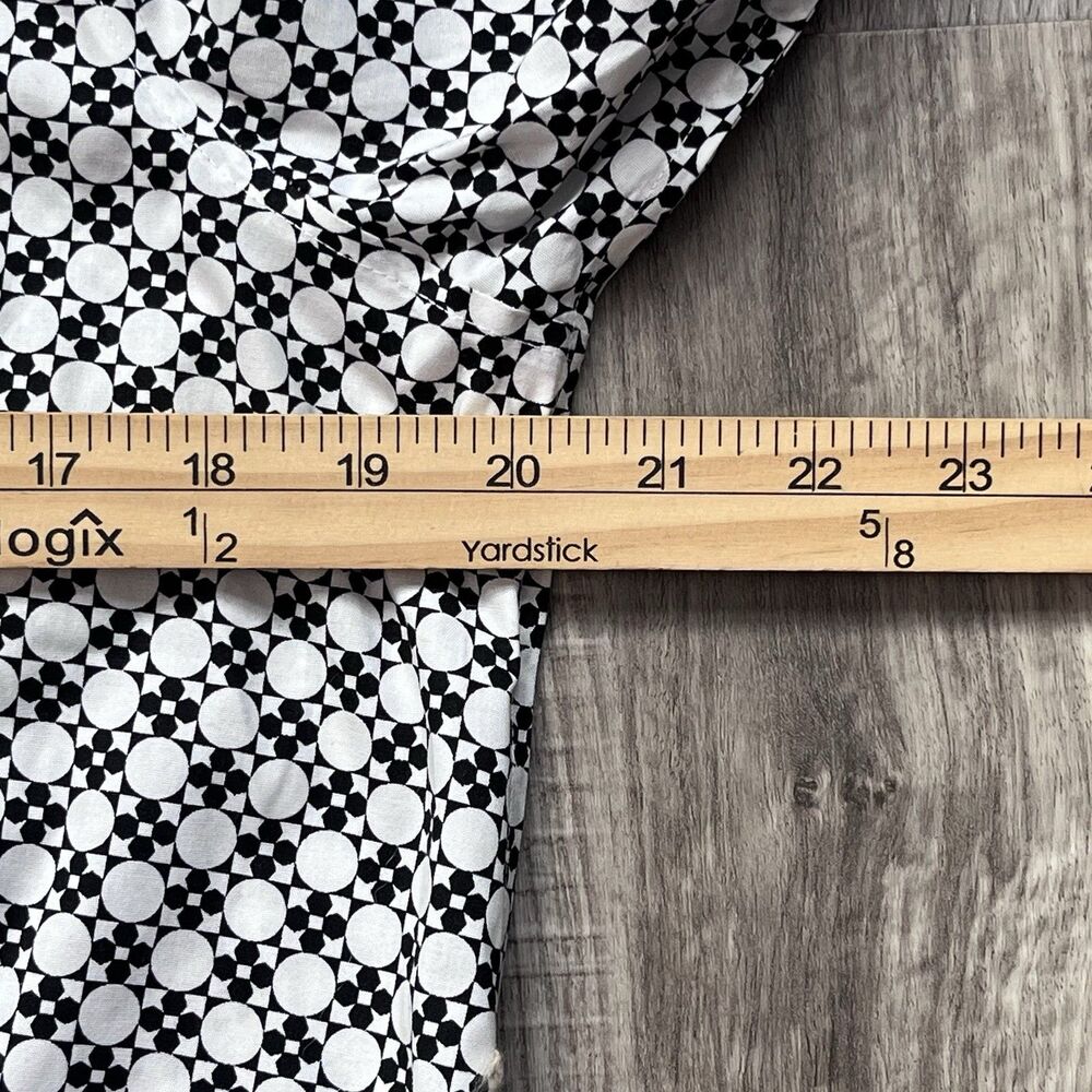 NWT Talbots Non-Iron Sz 14P Black/White Geometric Print Button Up Shirt Stretch - Picture 7 of 9